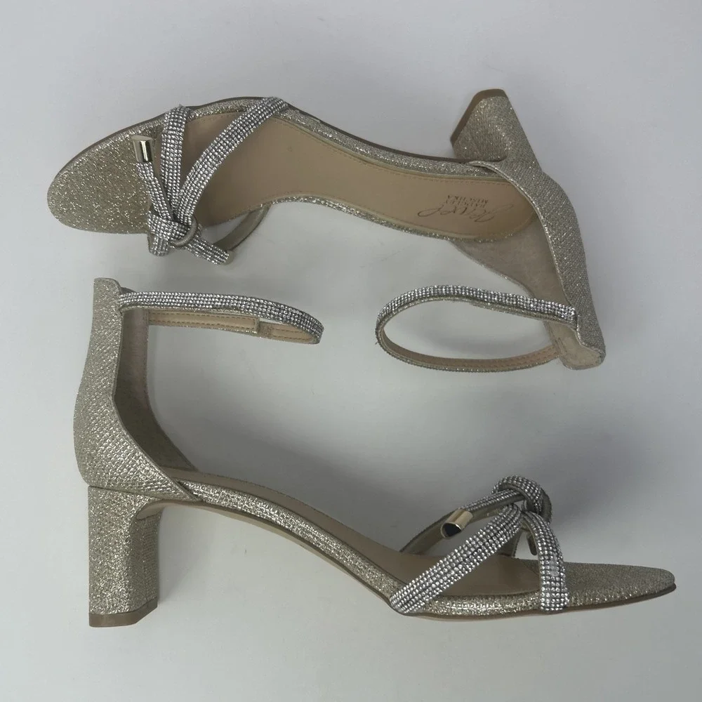 Jewel Badgley Mischka Lena Knotted Mid Heel Sandal Gold‎ Glitter Size 9 NEW